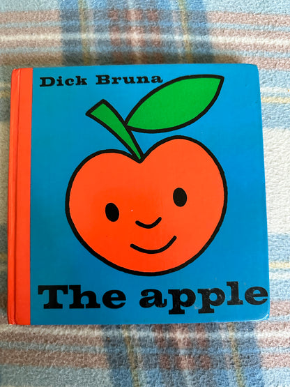 1974 The Apple - Dick Bruna( Methuen)