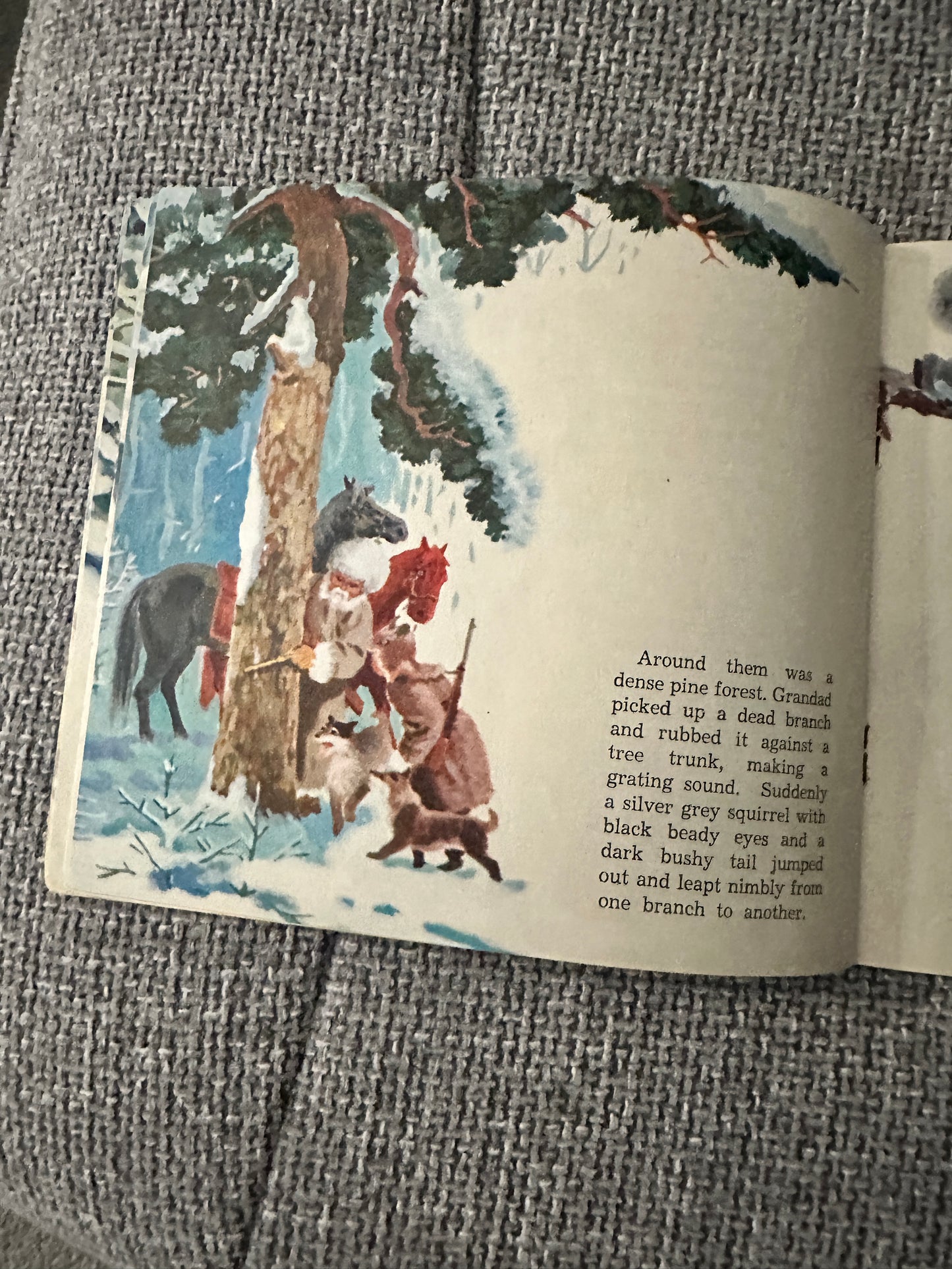 1965*1st* Hunting With Grandad - Chao Fu-hsing (Yang Yung-ching illustration) Foreign Language Press Peking