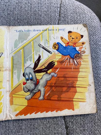 1960c Sooty’s Fun - Purnell & Sons Ltd worn boards.
