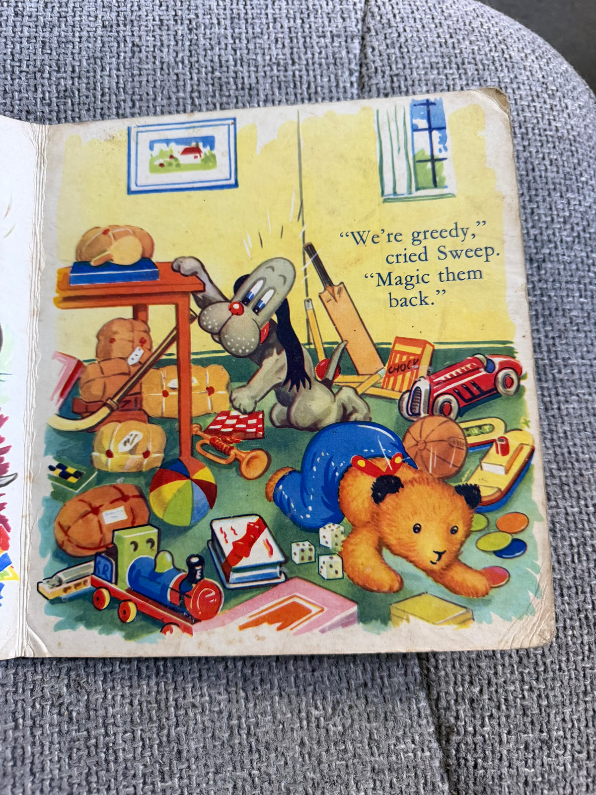 1960c Sooty’s Fun - Purnell & Sons Ltd worn boards.