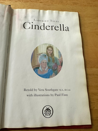 2015 Cinderella(Ladybird Books) Vera Southgate(Paul Finn Illust) Ladybird Books