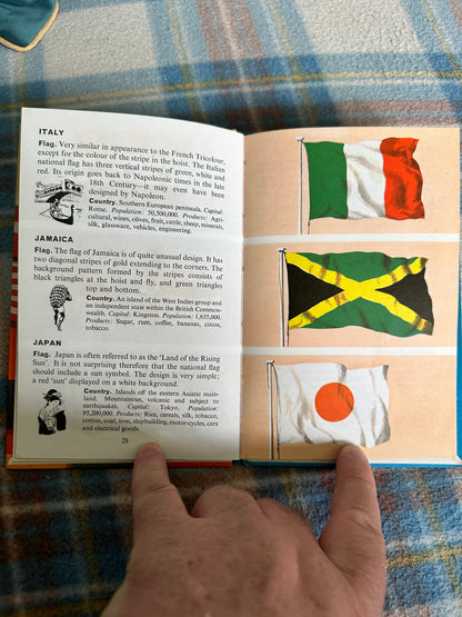 1968 Flags(Series 584 Ladybird) David Carey(J. H. Wingfield Illust ) Wills & Hepworth