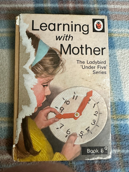 1972 Learning With Mother(Under 5 Series 702)Ethel & Harry Wingfield(Wills & Hepworth)