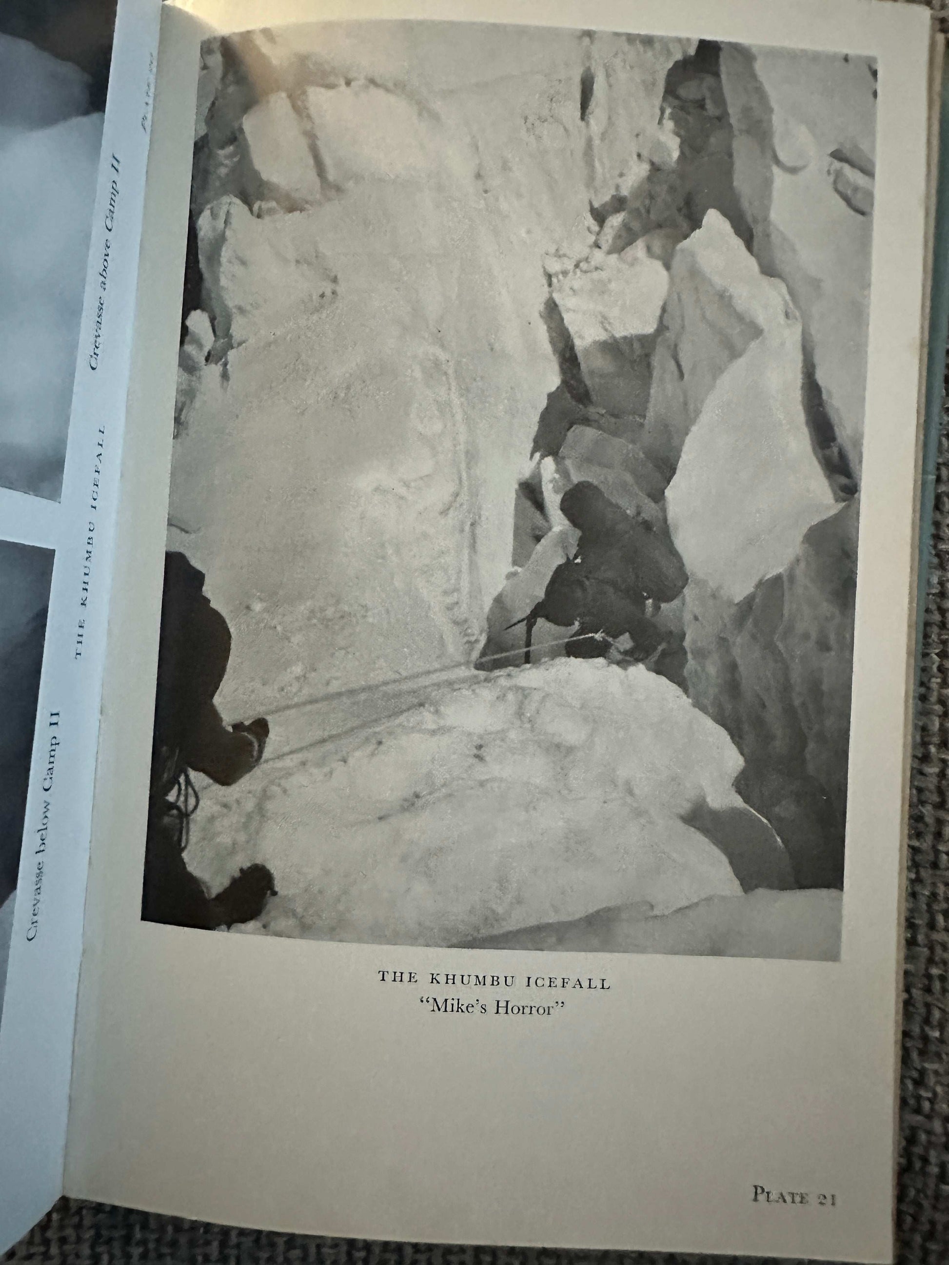 1953*1st* The Ascent Of Everest - John (Brigadier Sir C. B. E., D. S. O.) Hunt (Cover by W. Heaton Copper) Hodder & Stoughton