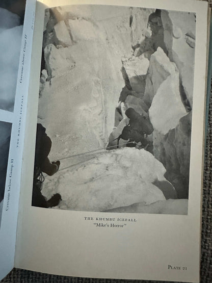 1953*1st* The Ascent Of Everest - John (Brigadier Sir C. B. E., D. S. O.) Hunt (Cover by W. Heaton Copper) Hodder & Stoughton
