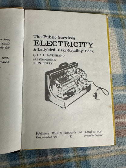 1972c The Public Services: Electricity(Series 606E) I. & J. Havenhand(John Berry Illust)Wills & Hepworth