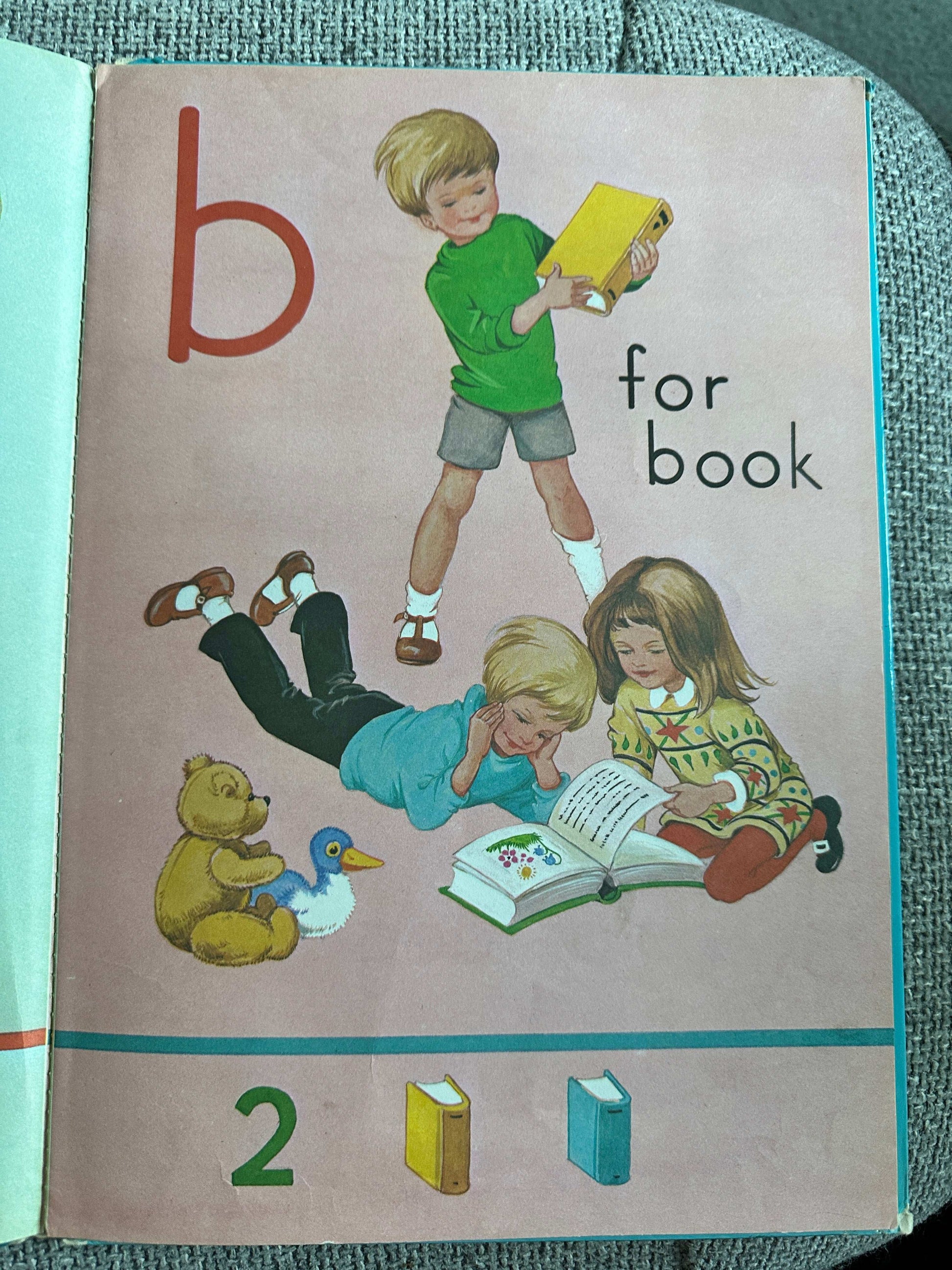 1974 ABC & Counting Book - Rene Cloke (Award Publication)
