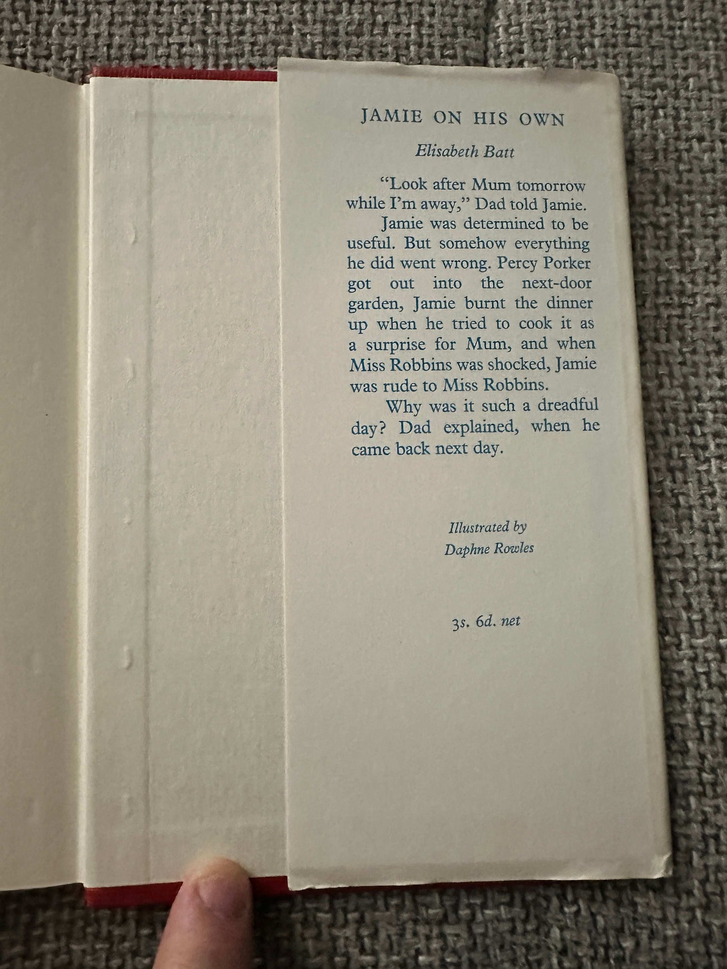1963*1st* The Royal Caravan - Constance Savery ( T. R. Freeman Illust) Lutterworth Press