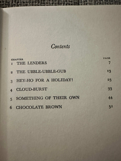1963*1st* The Royal Caravan - Constance Savery ( T. R. Freeman Illust) Lutterworth Press