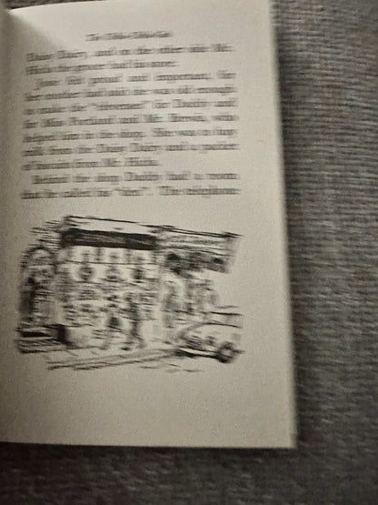 1963*1st* The Royal Caravan - Constance Savery ( T. R. Freeman Illust) Lutterworth Press