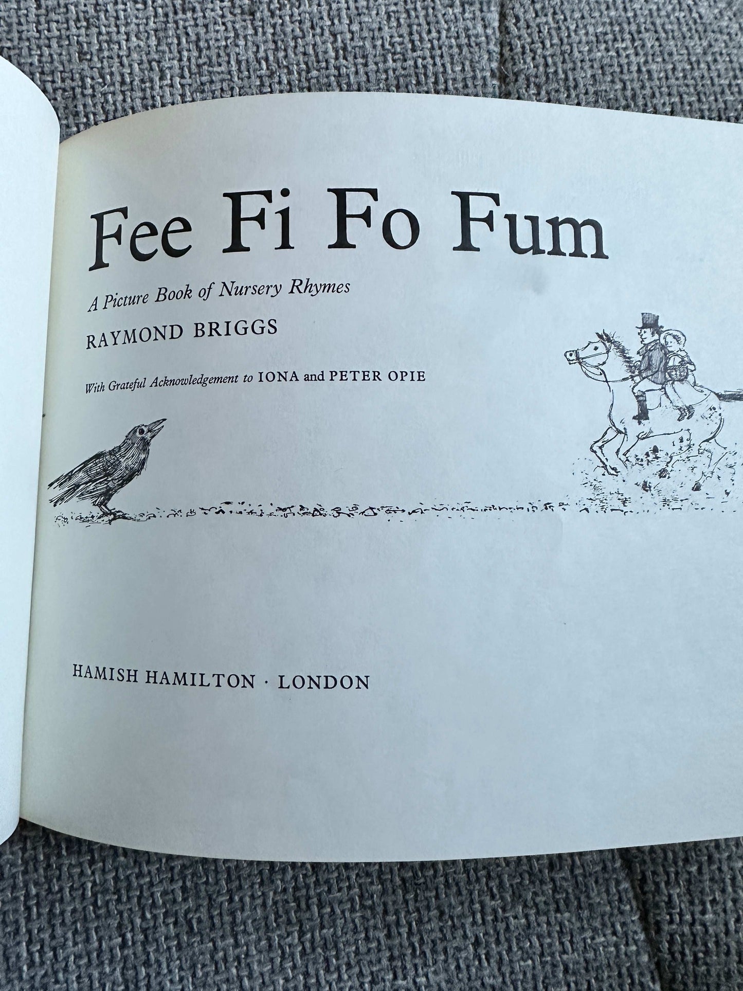 1967 Fee Fi Fo Fum - Raymond Briggs (Hamish Hamilton)