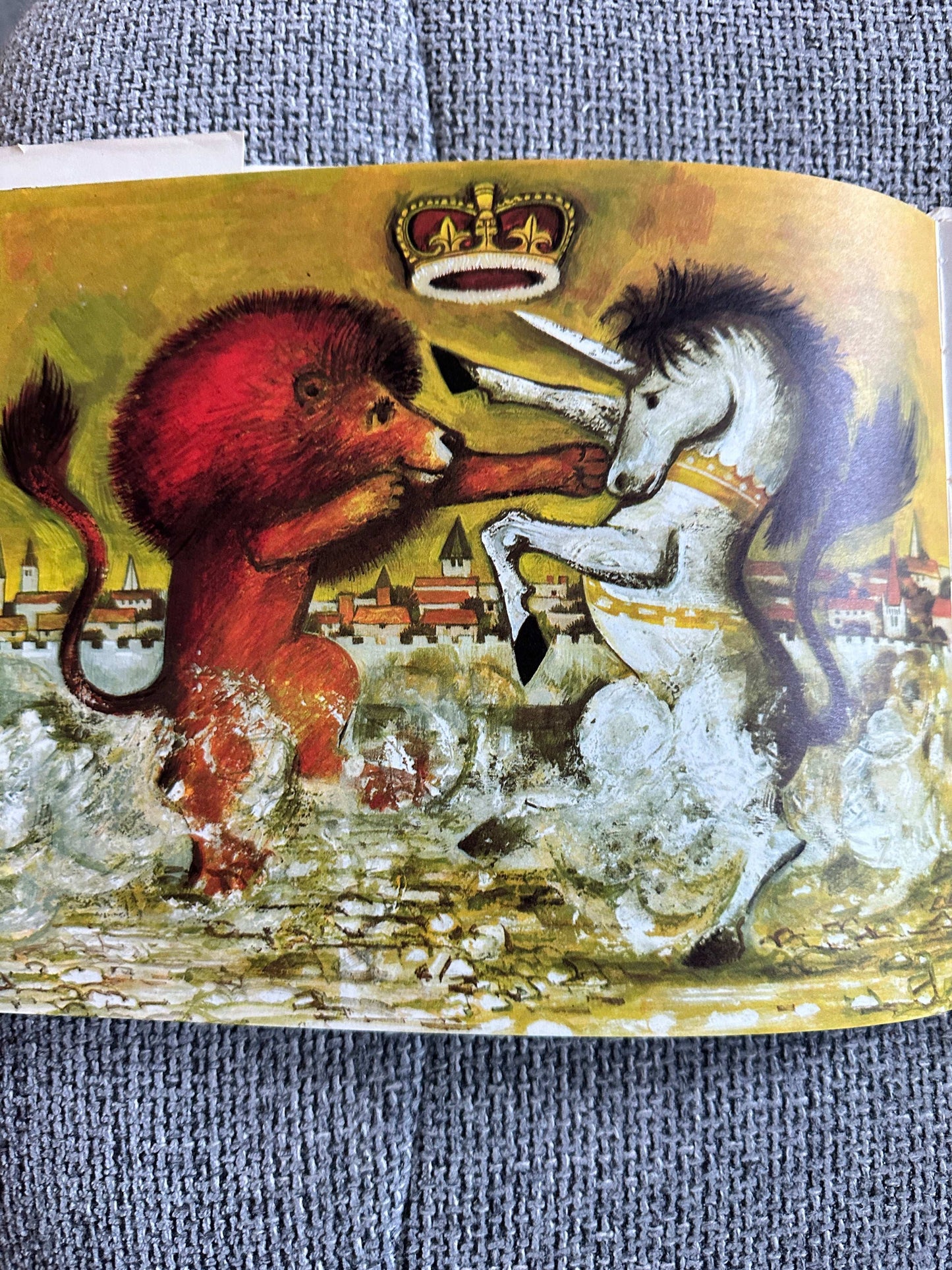 1967 Fee Fi Fo Fum - Raymond Briggs (Hamish Hamilton)