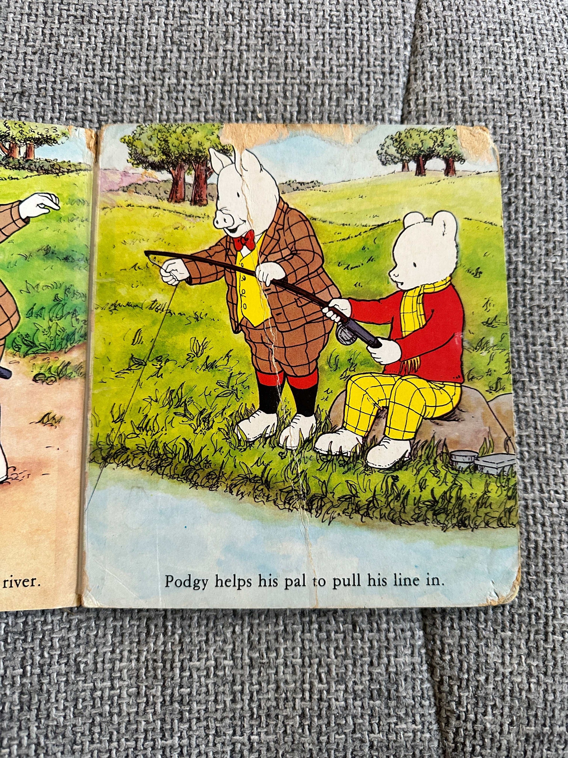 1977 Rupert Goes Fishing (Board Book) Purnell Books