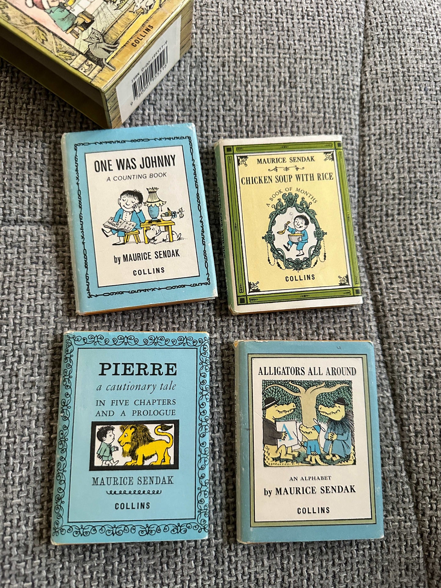 1990 The Nutshell Library - Maurice Sendak (Collins) 4 x Miniature Books