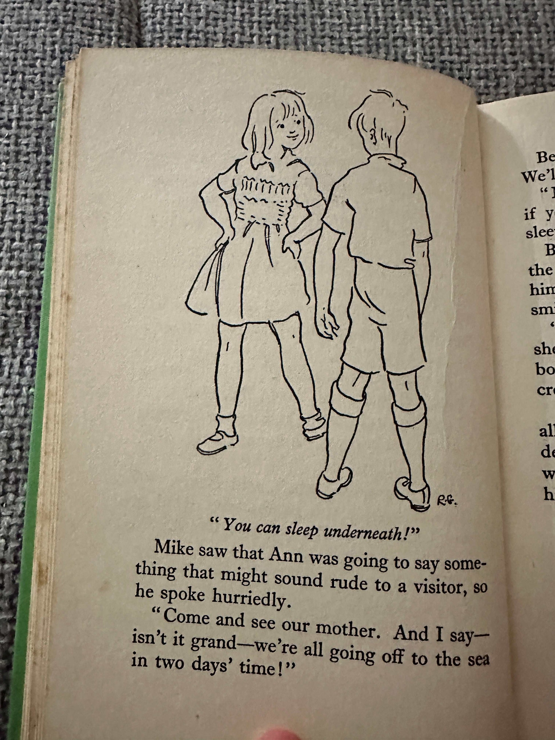 1950*1st* The Seaside Family - Enid Blyton (Ruth Gervis Illust) Lutterworth Press