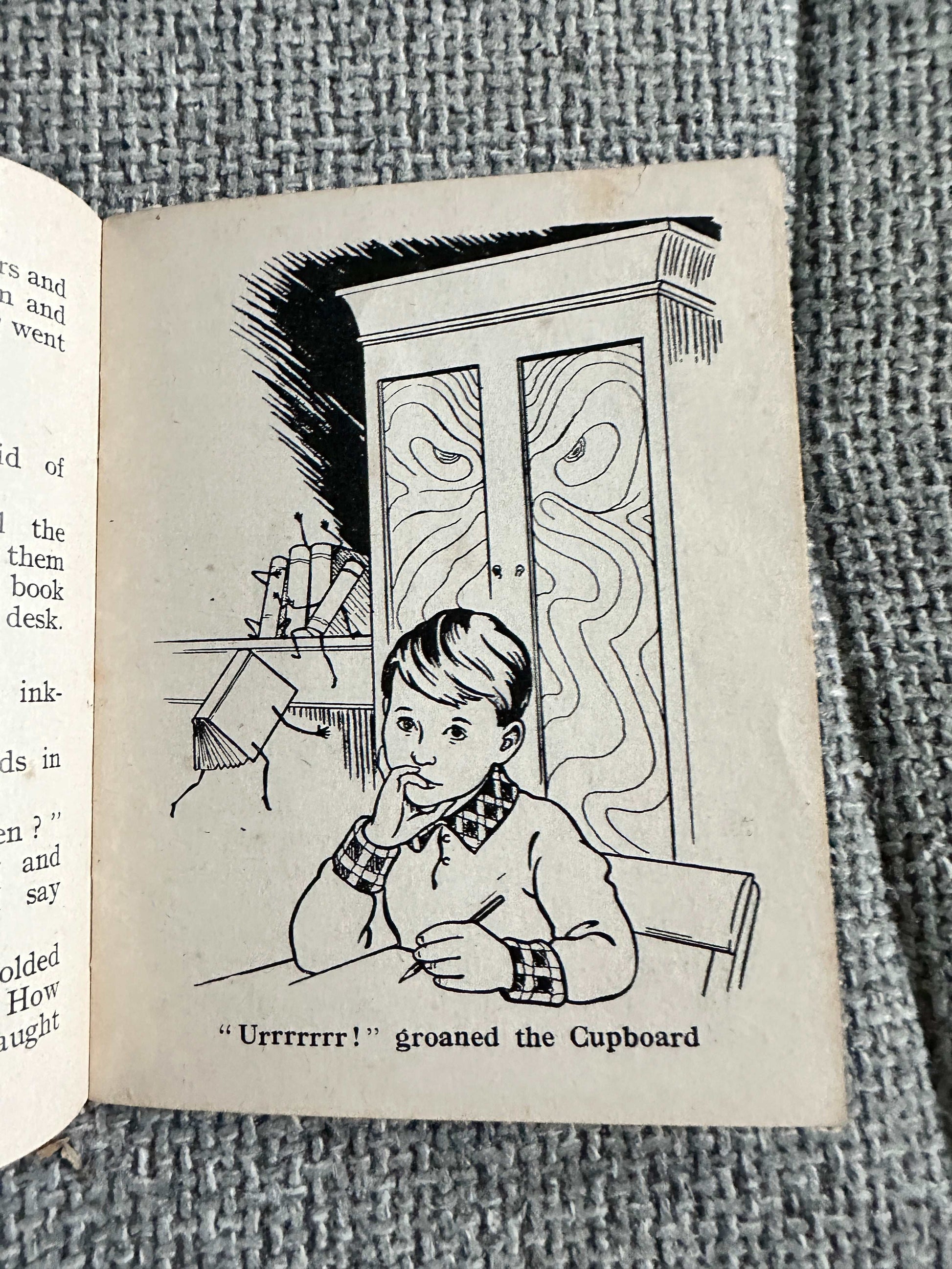 1943 Enid Blyton’s Little Books No. 4 Ho Ho & Too Smart (Alfred Kerr Illust) Evans Brothers