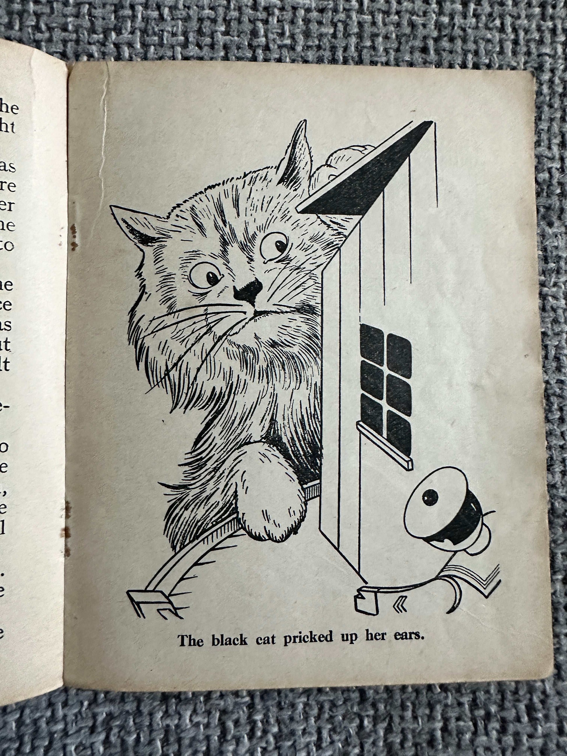 1943 Enid Blyton’s Little Books No. 5 Tales Of The Toys (Alfred Kerr Illust) Evans Brothers