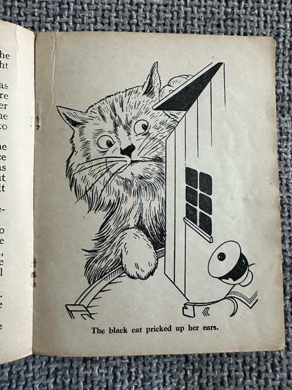 1943 Enid Blyton’s Little Books No. 5 Tales Of The Toys (Alfred Kerr Illust) Evans Brothers