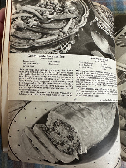 1951 Good Housekeeping’s Picture Cookery(The National Magazine Co Ltd)
