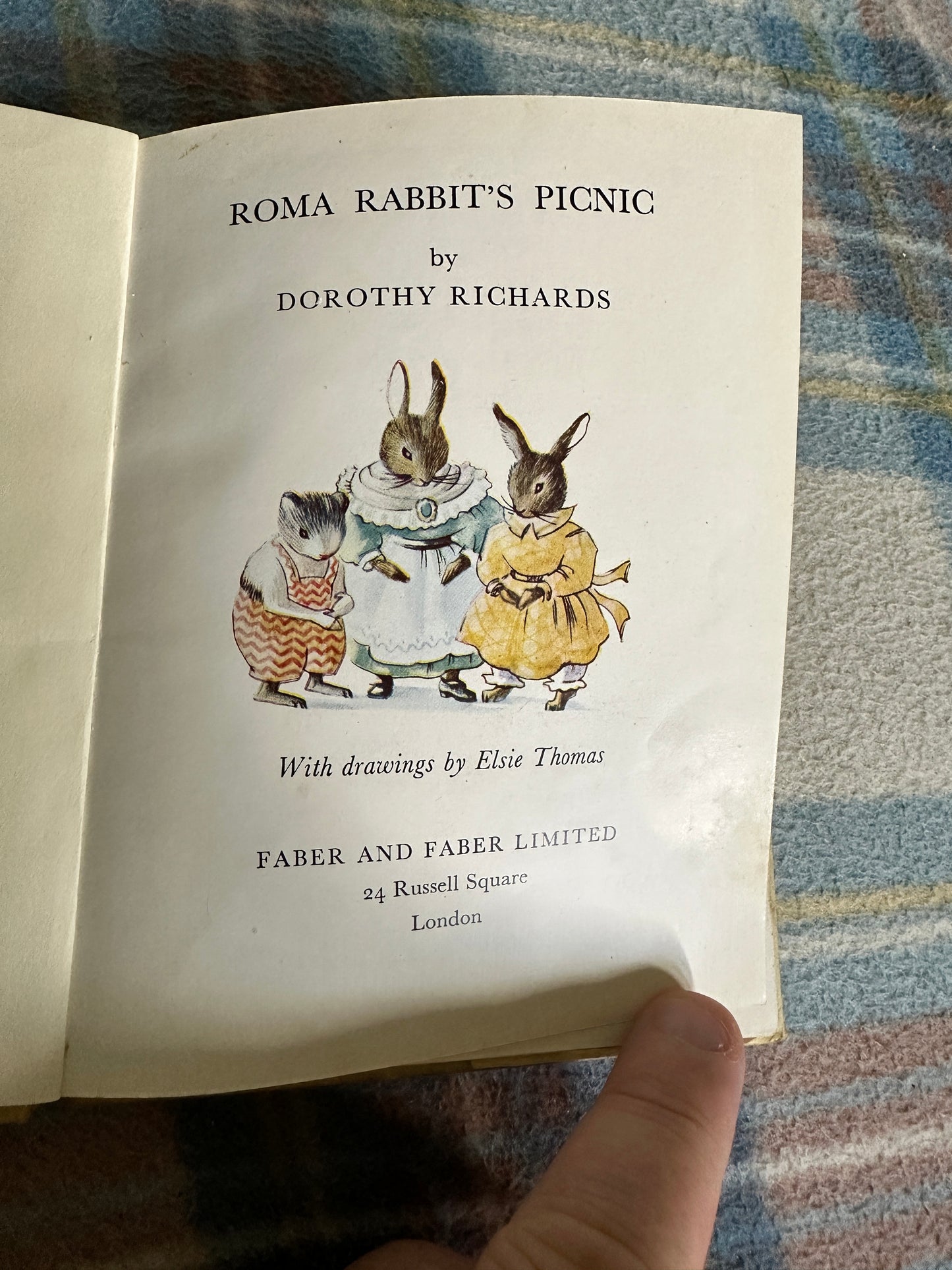 1948*1st* Roma Rabbit’s Picnic - Dorothy Richards(Elsie Thomas Illust) Faber & Faber