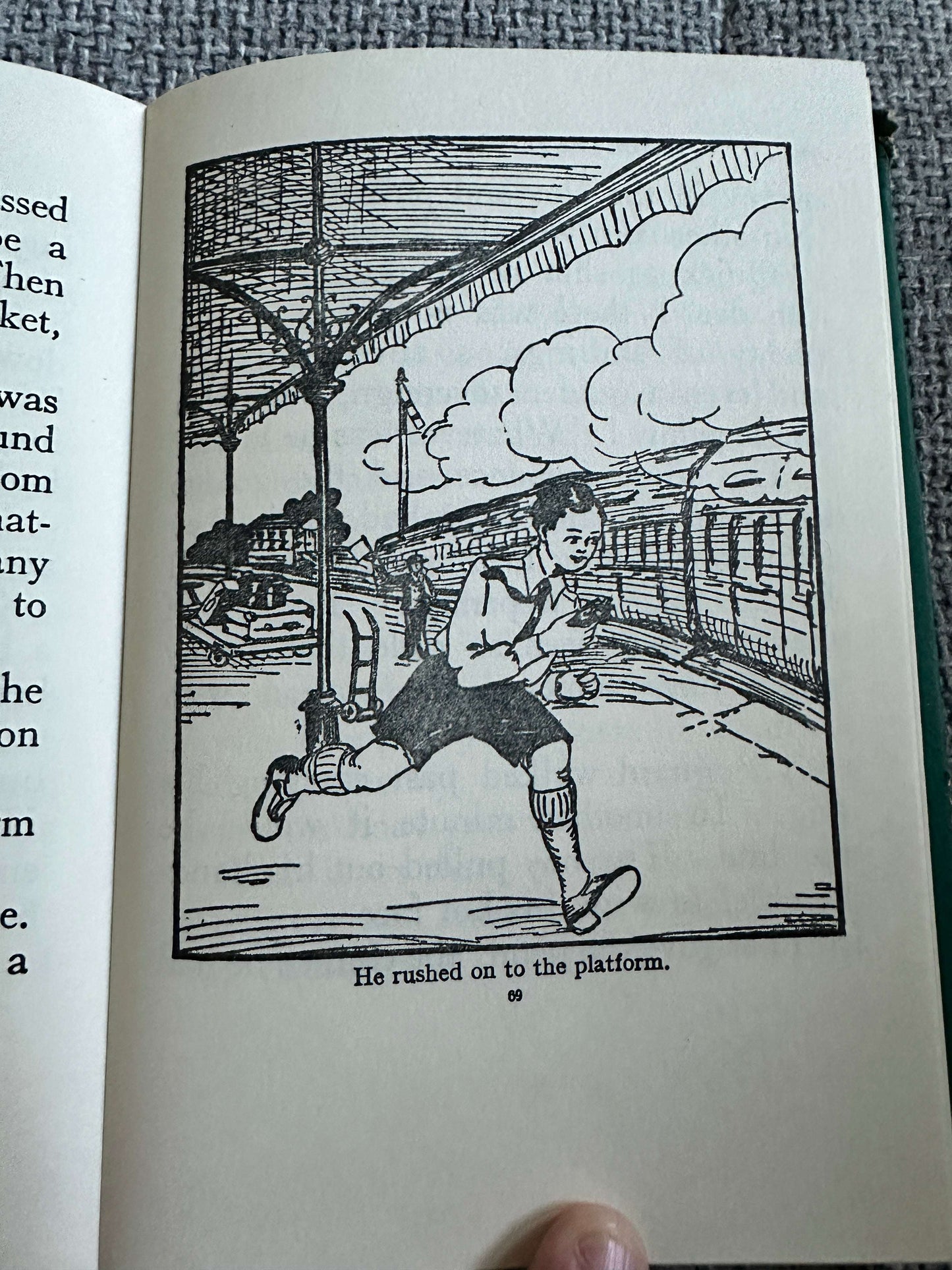 1951 The Magic Gate & Other Friday Afternoon Stories - Frances Mary Campbell (Good Luck Series) Thomas Nelson & Sons Ltd.