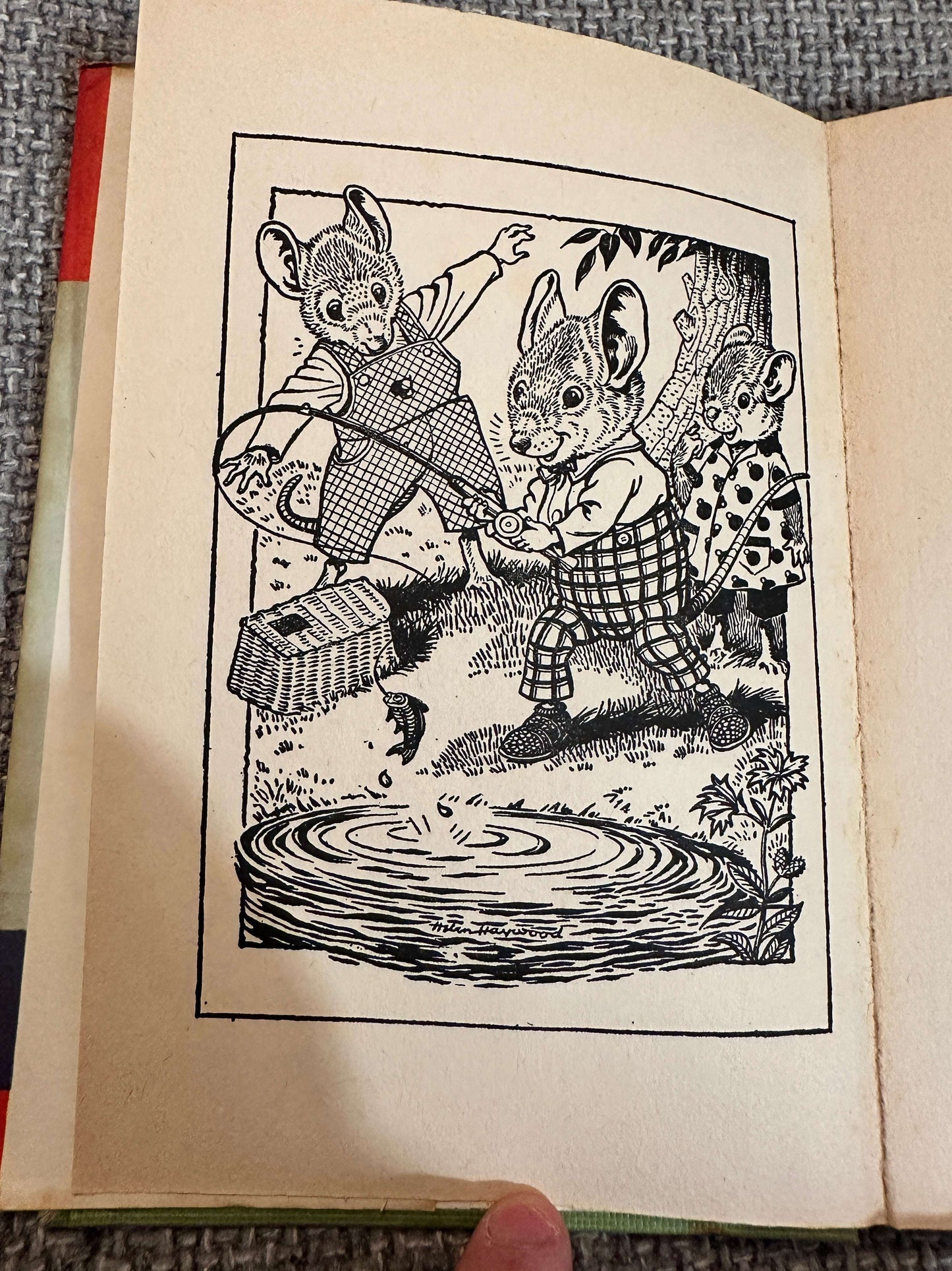 1958*1st* Master Mouse The Madcap - Children’s Own Series (Jacqueline Clayton) (Illust Helen Haywood) Thomas Nelson & Sons Ltd