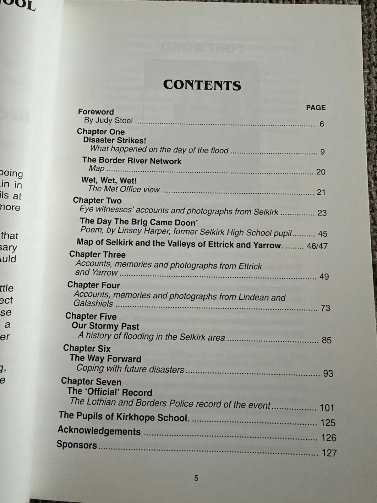 1997 Troubled Waters Recalling The Flood Of ‘77 - Kirkhope Primary School Etterickbridge (Bordersprint Ltd)