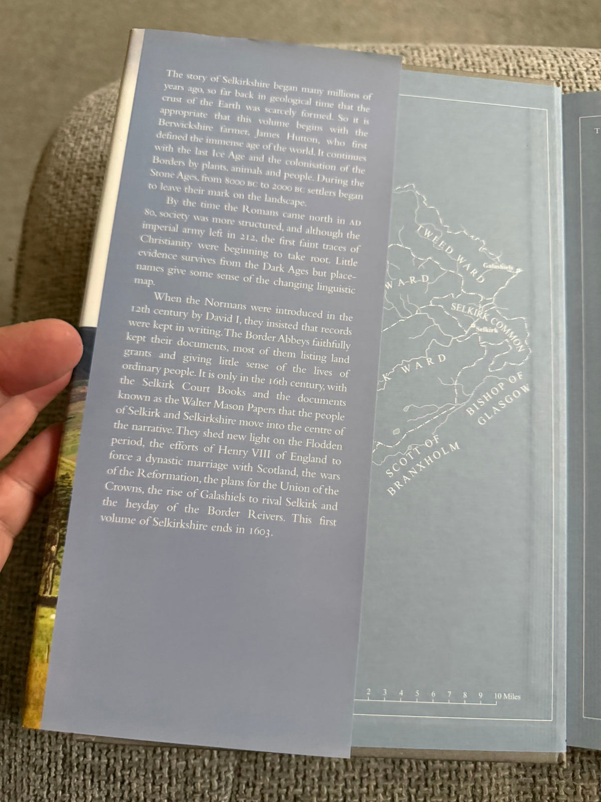 2009*Signed 1st* Selkirkshire & The Borders Book 1 - Walter Elliot (Deerpark Press Ltd)