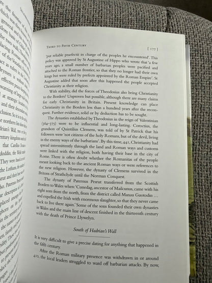 2009*Signed 1st* Selkirkshire & The Borders Book 1 - Walter Elliot (Deerpark Press Ltd)