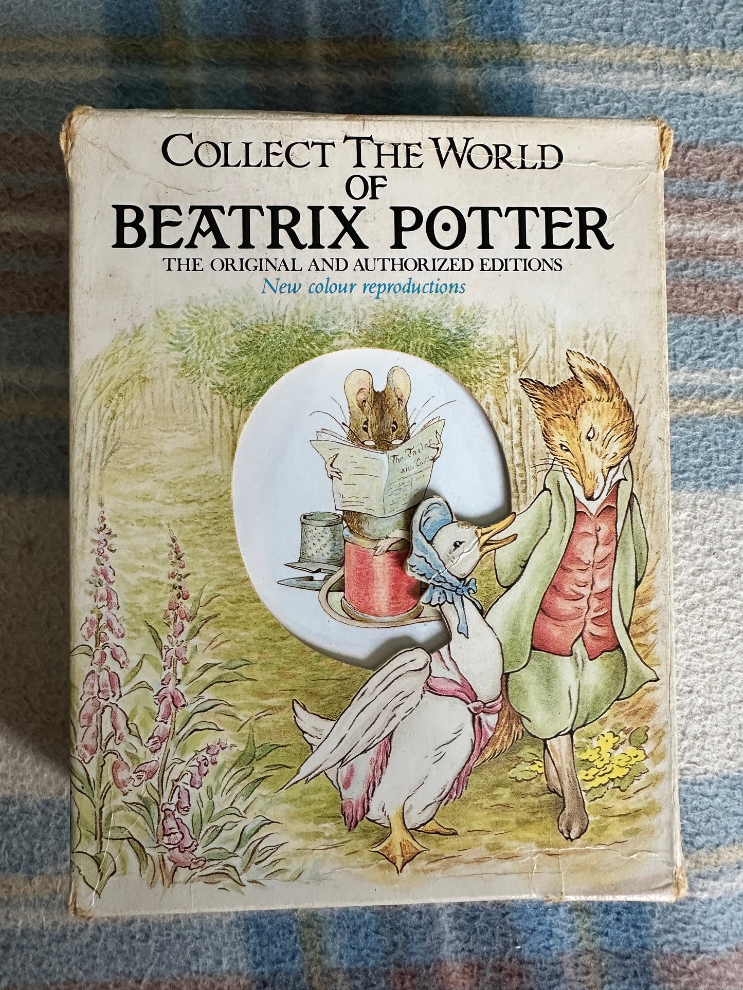 1992 Collect The World Of Beatrix Potter(4 book set in slipcase)Tailor Of Gloucester, Benjamin Bunny, Tom Kitten, Jemima Puddle-Duck)