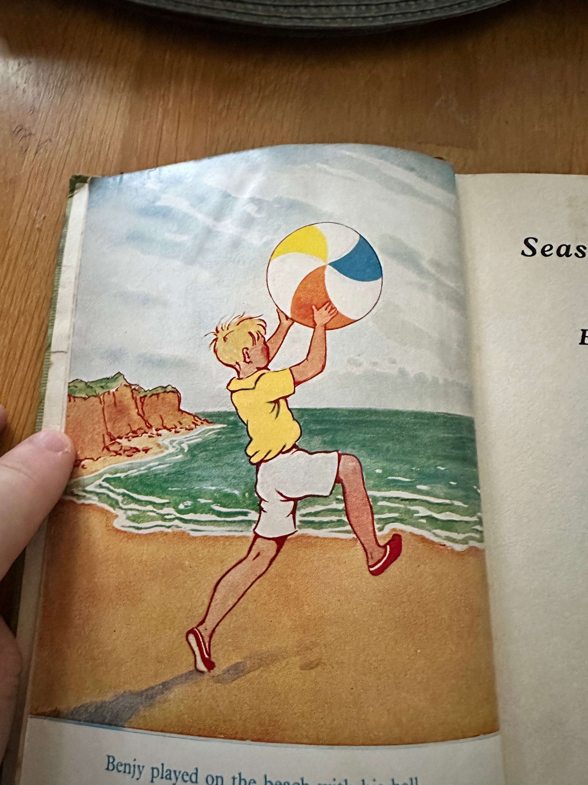 1958 The Seaside Family - Enid Blyton (Ruth Gervis Illust) Lutterworth Press