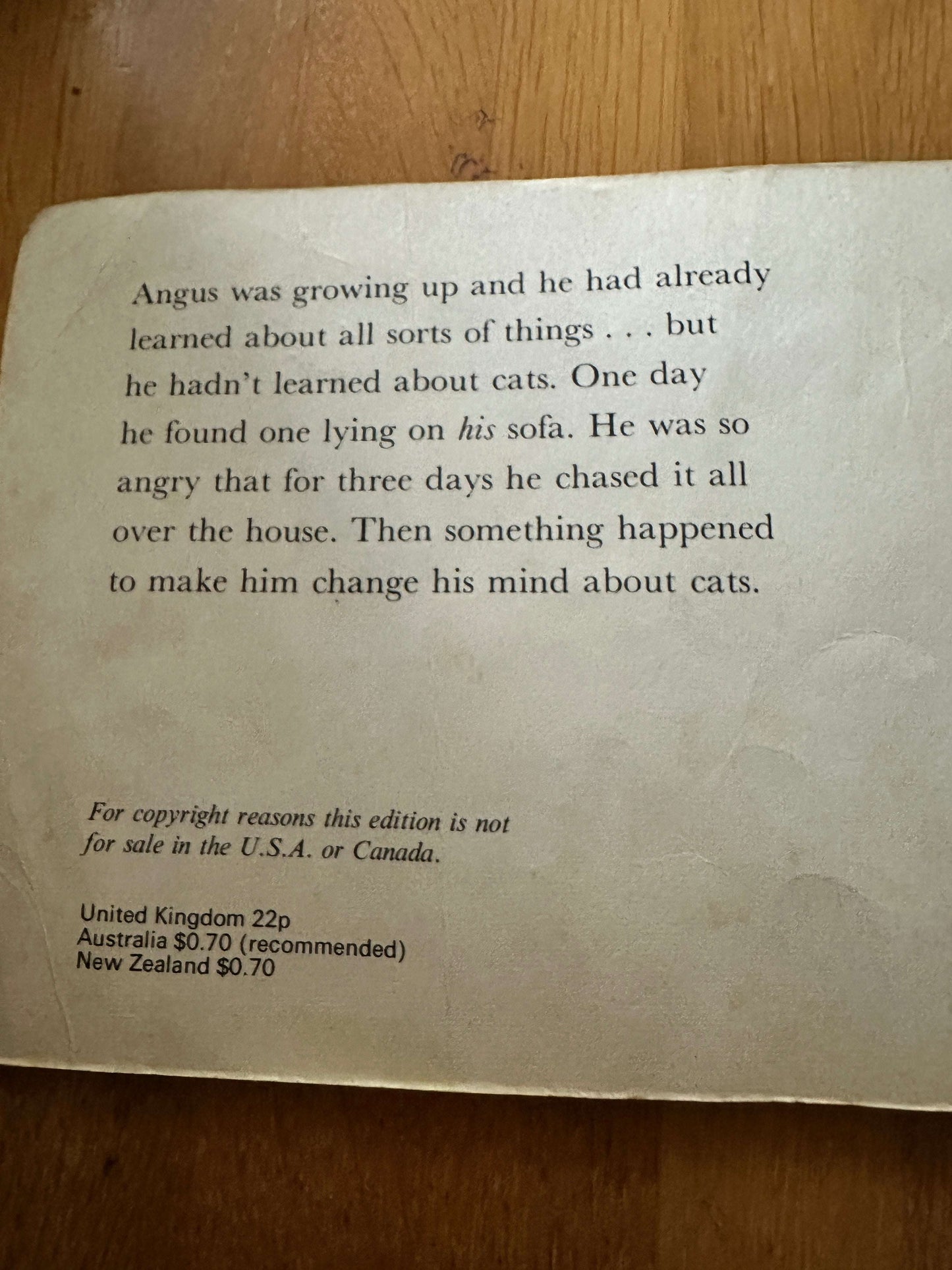 1972 Angus & The Cat - Marjorie Flack (Penguin Books)