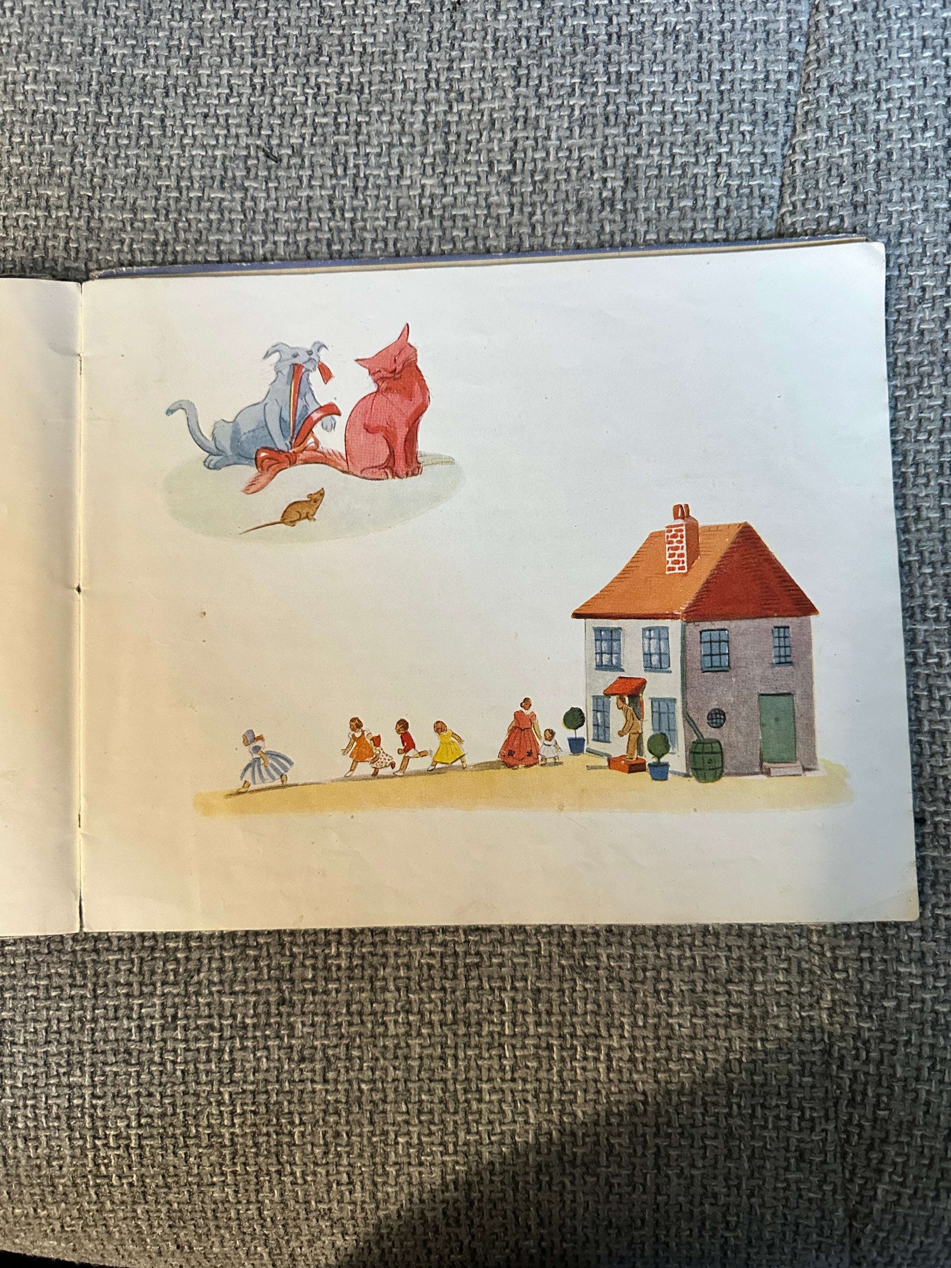 1943*1st* The Toys Come To Life - Enid Blyton (Eileen Soper Illust) Brockhampton Press