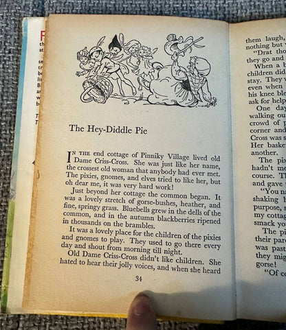 1969 Pixie Tales (Junior Story Books) Enid Blyton (Collins)