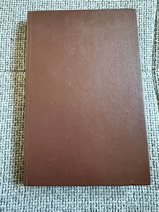 1970*1st* A First Book Of Antiques - Cyril Bracegirdle (Leslie Atkinson Illust) Heinemann - Honeyburn Books (UK)
