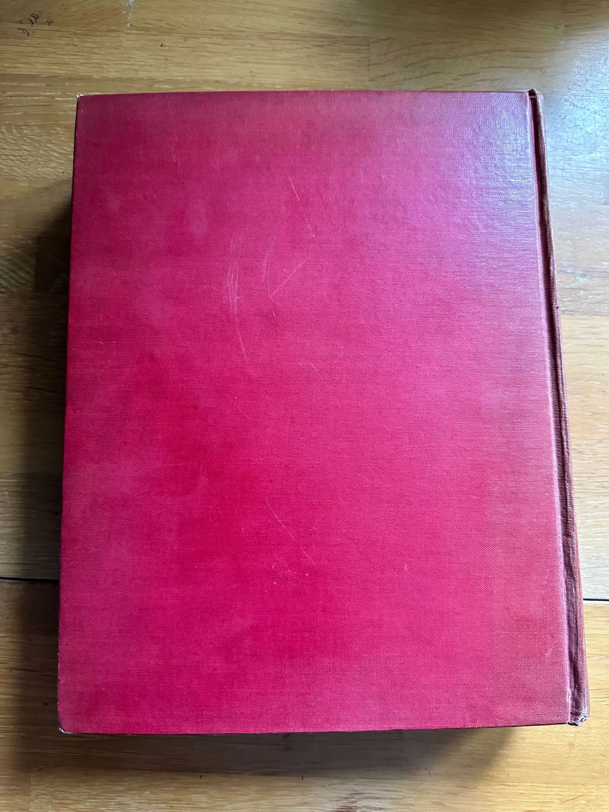 1912 The Pickwick Papers - Charles Dickens (Frank Reynolds Illust) 28cm x 22cm x 5cm The Westminster Press