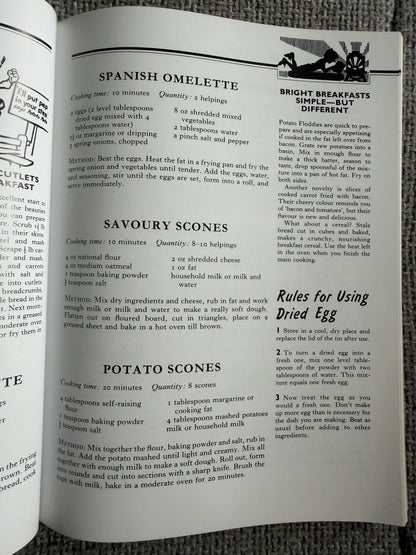 2009 Victory Cookbook (Nostalgic Food & Facts 1940-1954) Marguerite Patten (Chancellor Press)