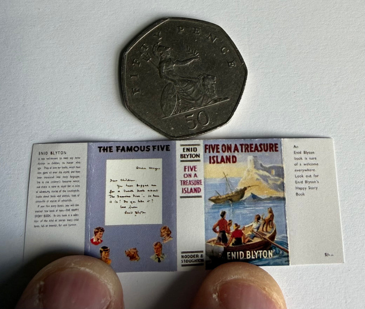 Five On Treasure Island 1:12 2x3 scale, debacle dust jacket opening book