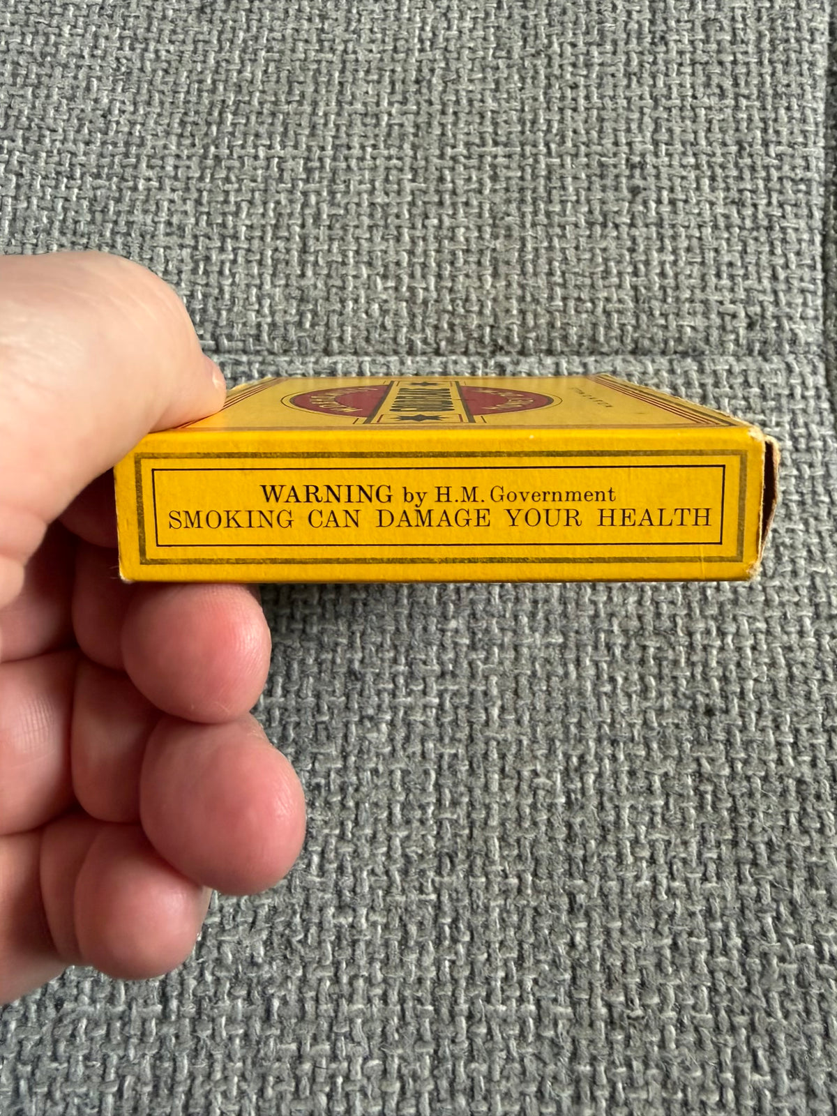 Wills's Gold Flake "Honey Dew" — Vintage Cigarette Box · Dublin Made