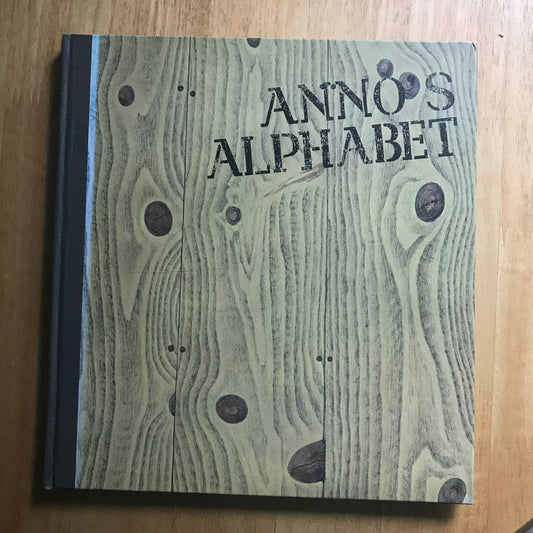 1974*1.* Anno's Alphabet Ein Abenteuer in der Fantasie – Anno Mitsumasa (The Bodley Head)