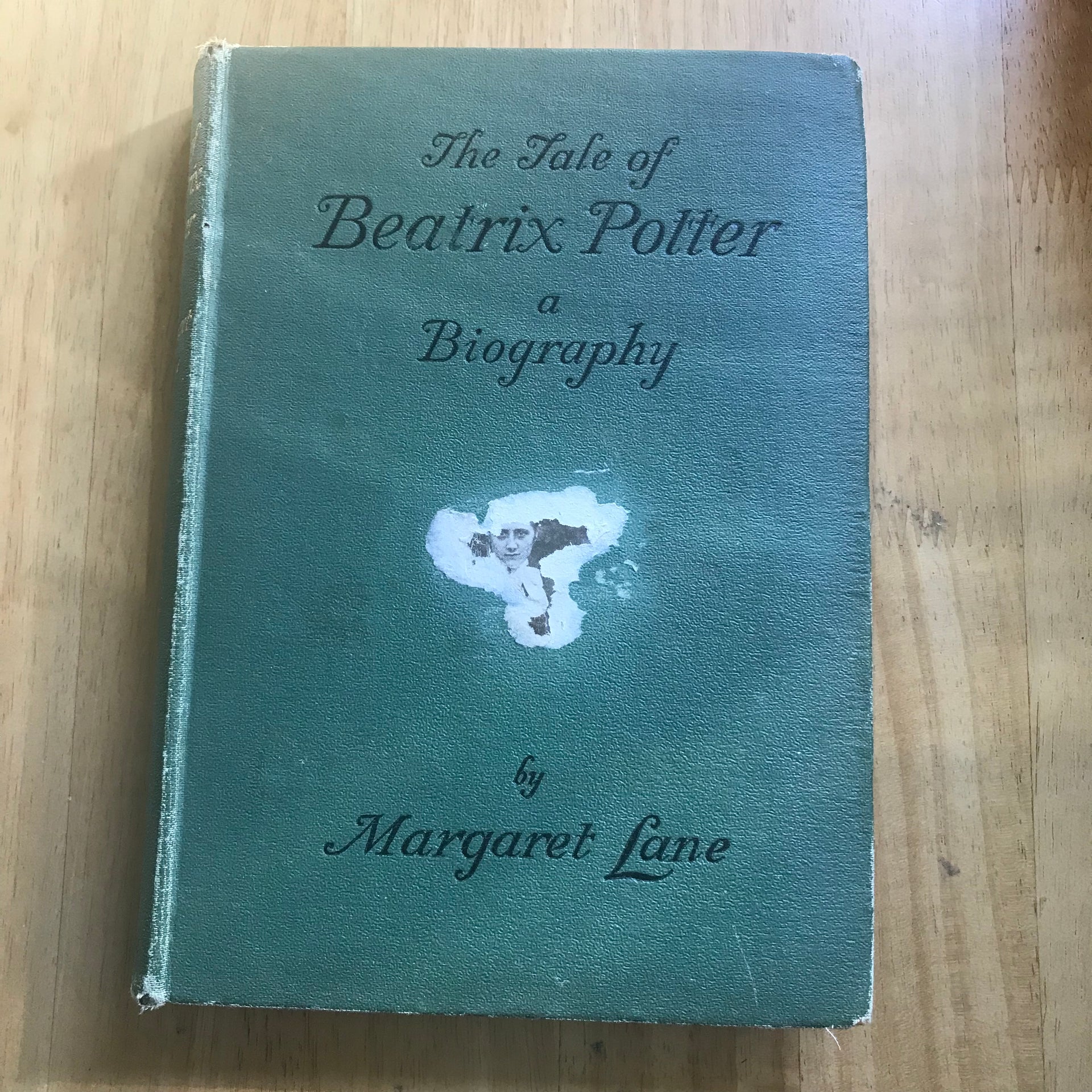 The Tale of Beatrix Potter - A Biography by Margaret Lane Frederick Warne & Co London - Printed in popular Great Britain - 1946