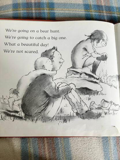 Michael Rosen Helen Oxenbury rare book featuring children on a bear hunt in a beautiful day illustration