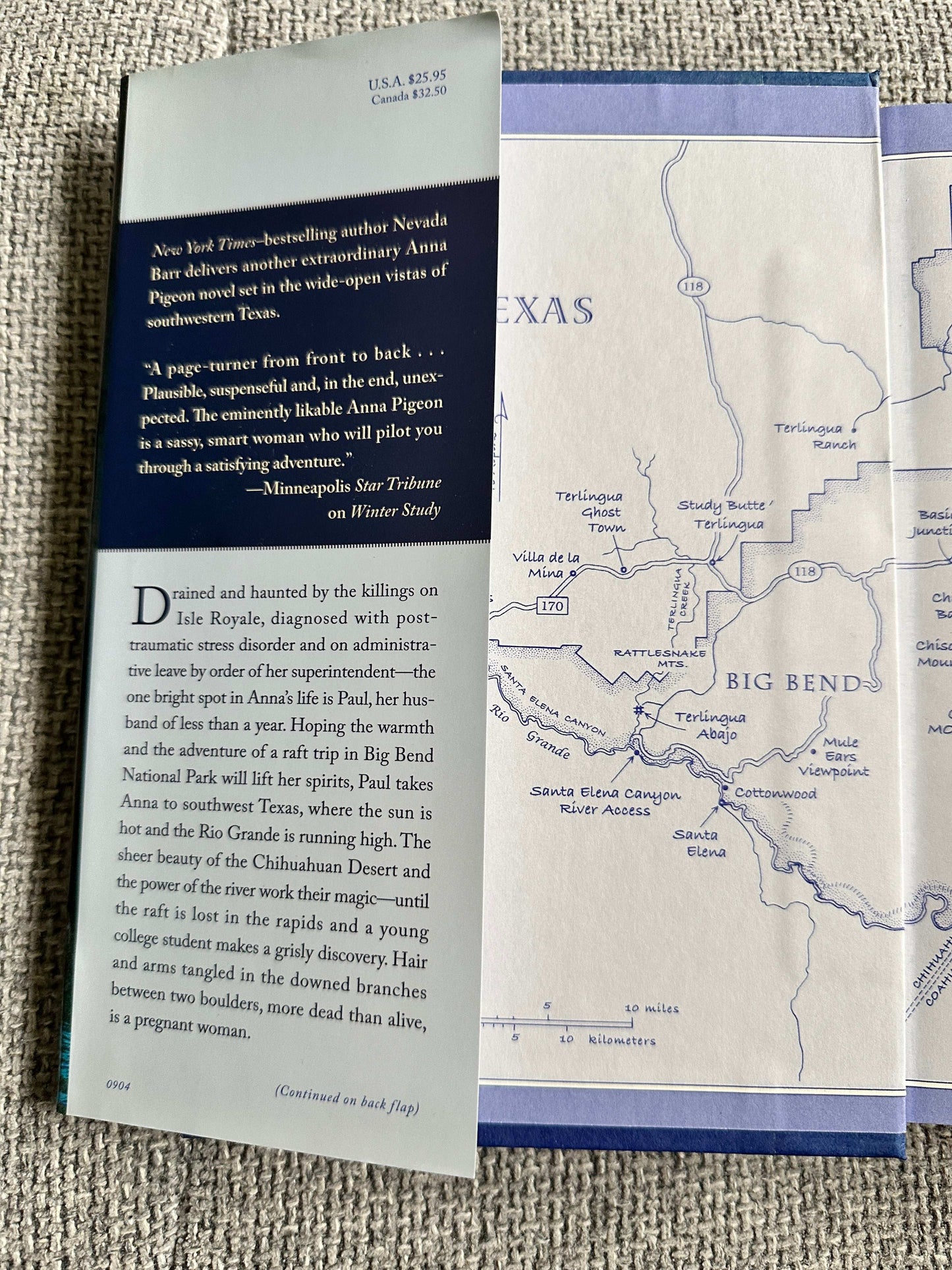 Nevada Barr Borderline first edition book cover with map of Texas and text description
