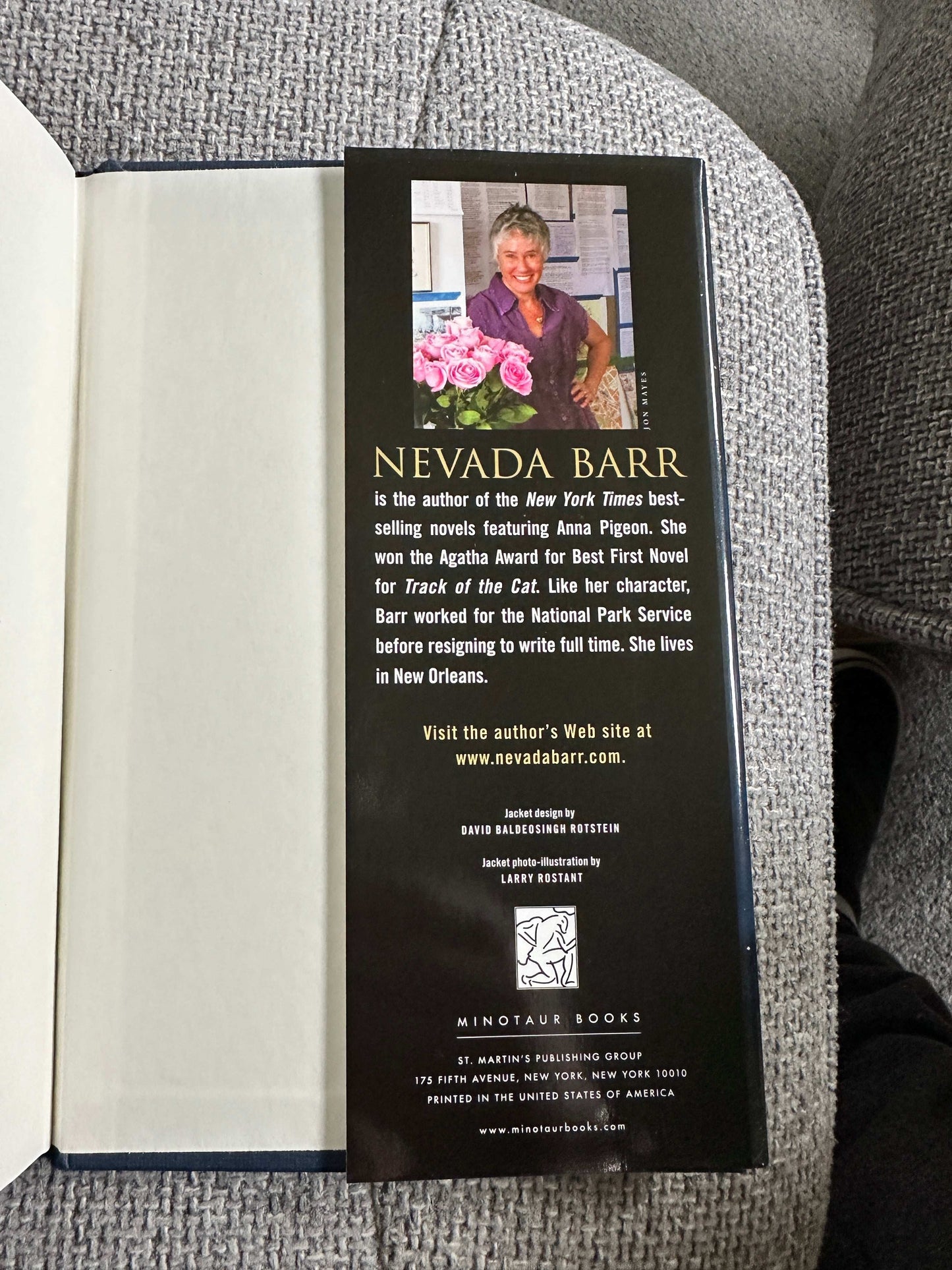 Destroyer Angel Nevada Barr first edition book cover featuring author information and photo of Nevada Barr