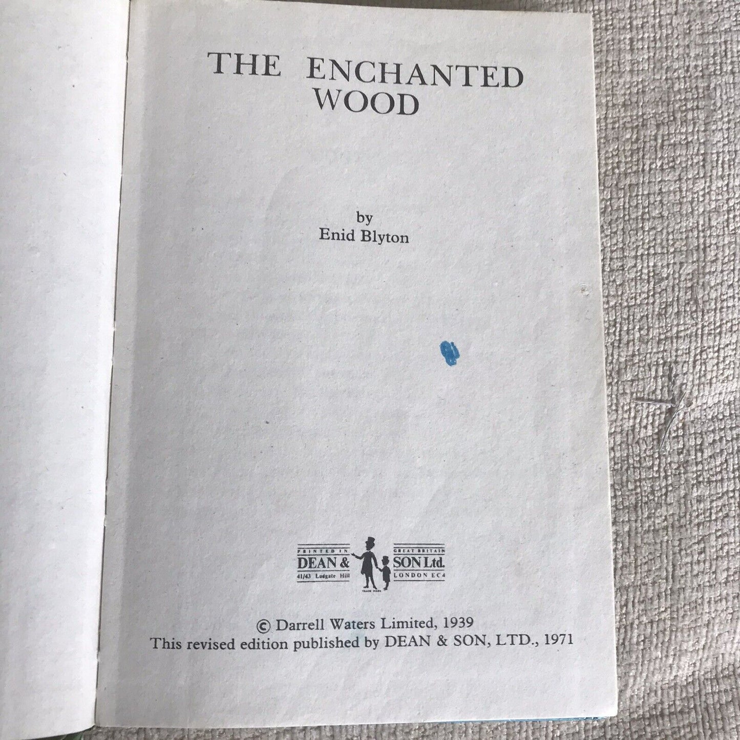 THE ENCHANTED WOOD von Enid Blyton, veröffentlicht von Dean &amp; Son Ltd 1971