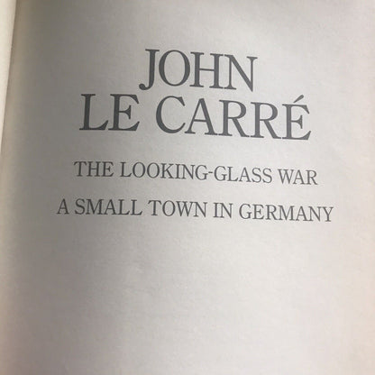 1987* 1.* The Looking Glass War / Eine kleine Stadt in Deutschland, JOHN LE CARRE, (Smiths)
