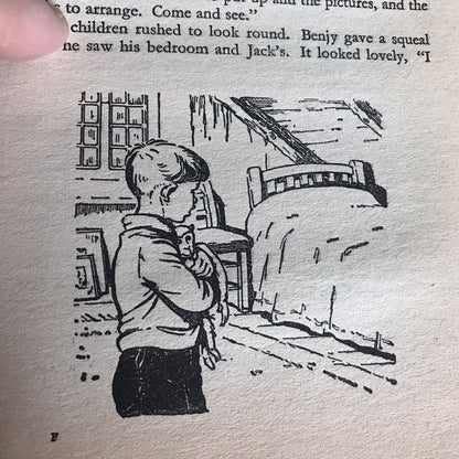 Vintage Enid Blyton's Sunshine Book Hardback Book 1965 By Dean & Son Ltd Retro