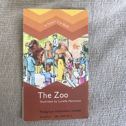 1972 The Zoo (Picture Line Books)Lynette Hemmant