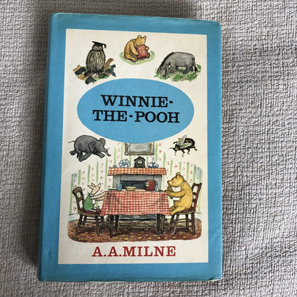 1974 Winnie The Pooh – AA Milne (Shepard)Methuen