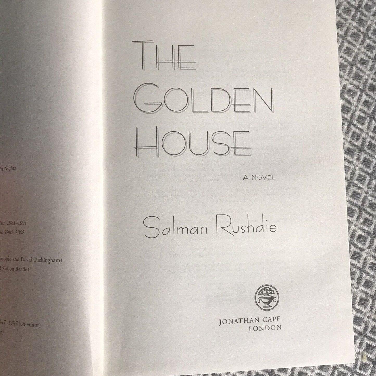 The Golden House by Salman Rushdie (Hardcover, 2017)